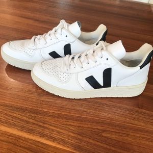 Veja V 10 Women’s Sneakers.